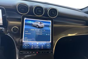 Mercedes GLC300 bild 18