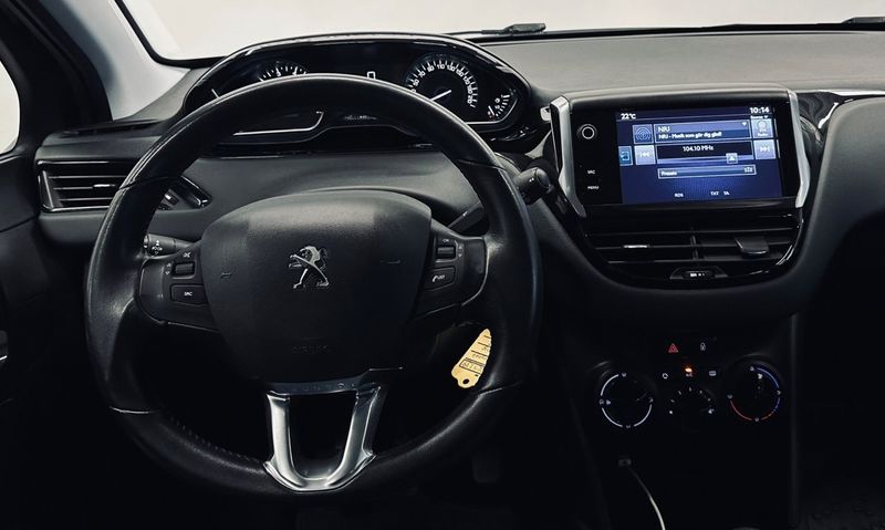 Peugeot 208 bild 11