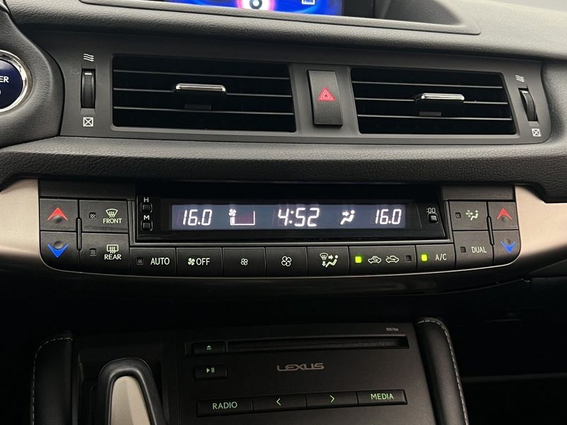 Lexus CT bild 22
