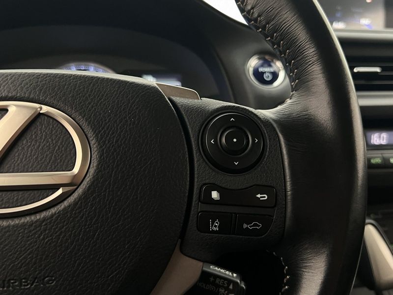 Lexus CT bild 16