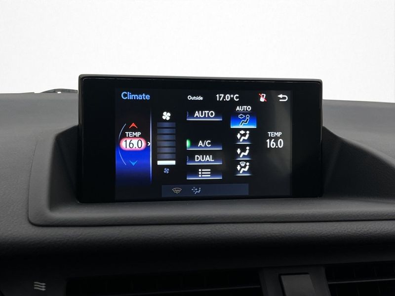 Lexus CT bild 21