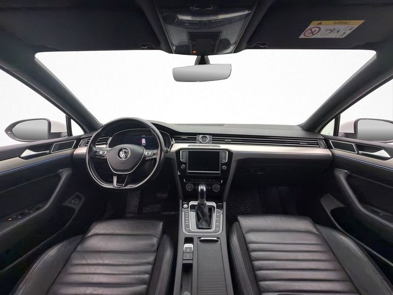 Volkswagen Passat bild 14