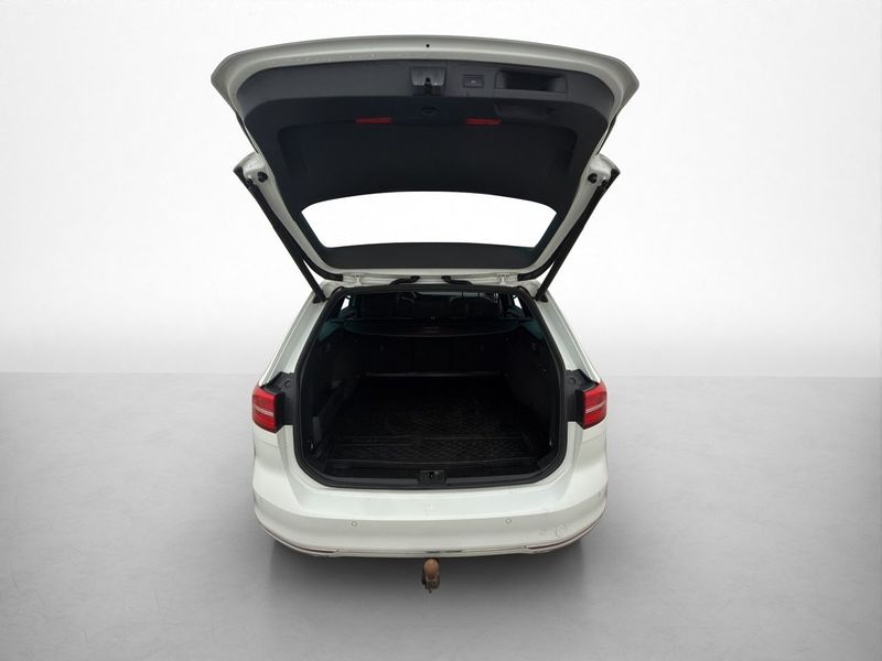 Volkswagen Passat bild 30