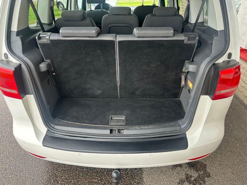 Volkswagen Touran bild 9