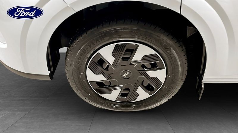 Ford Custom bild 9