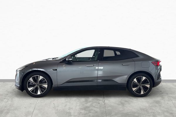 Polestar 4 Long range Single motor Business Plus Pilot - 2026