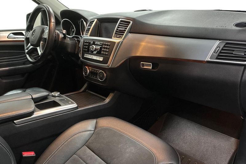Mercedes ML350 bild 14