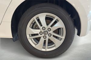 Toyota Yaris bild 10