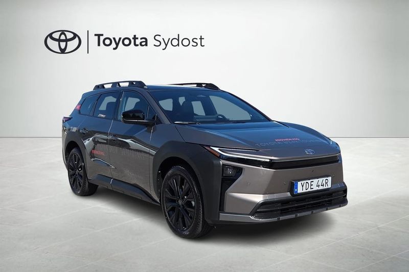 Toyota bZ4X Touring bild 6