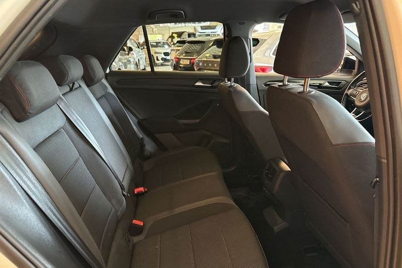 Volkswagen T-Roc bild 15