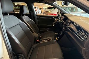 Volkswagen T-Roc bild 17