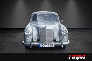Mercedes 220 bild 3