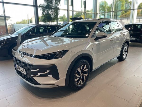 Volkswagen T-Roc NYA eTSi privatleasing fr. 3095kr SEPT ERBJUDANDE - 2026