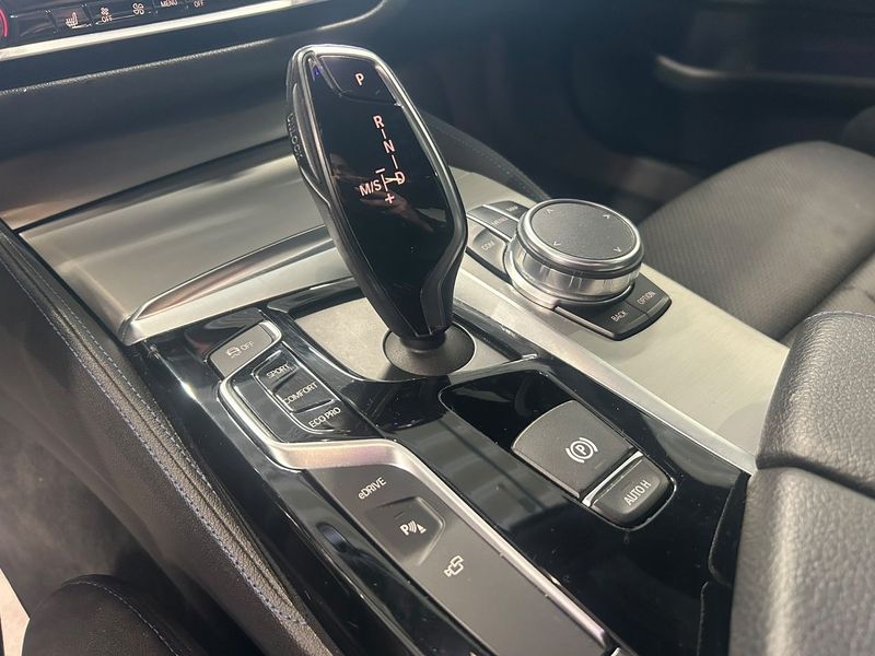 BMW 530 bild 30