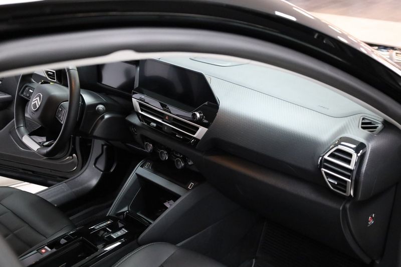 Citroen C4 X bild 17