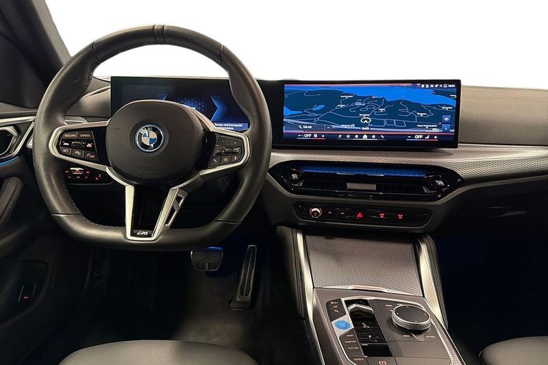 BMW i4 bild 8