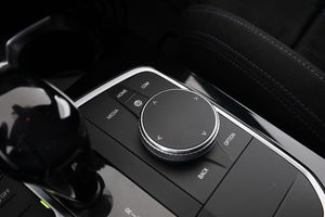 BMW 118 bild 28