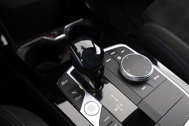 BMW 118 bild 27