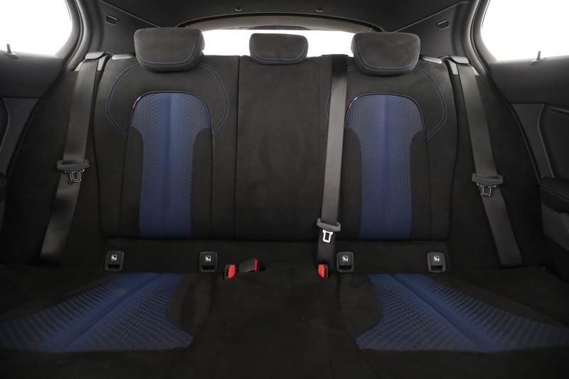 BMW 118 bild 16
