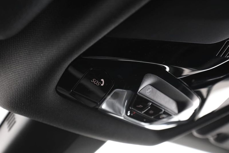 BMW 118 bild 32