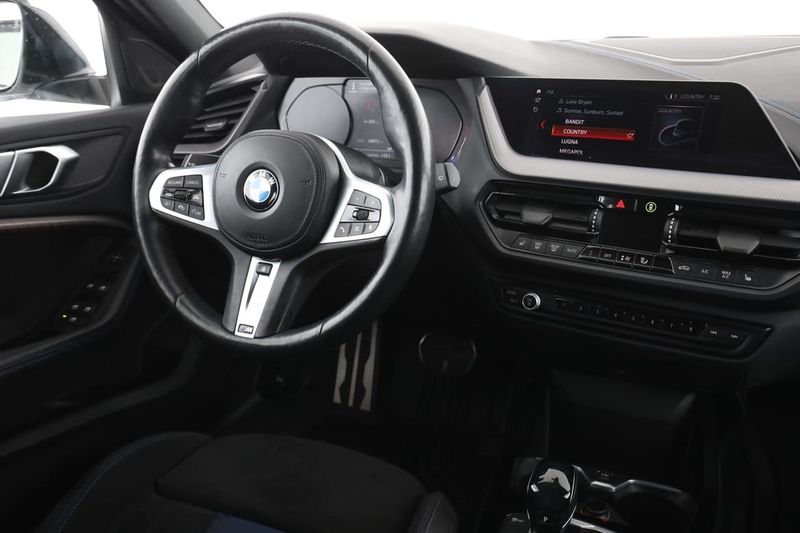 BMW 118 bild 14