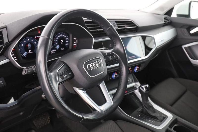 Audi Q3 bild 12