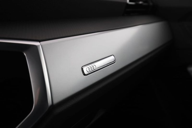 Audi Q3 bild 32
