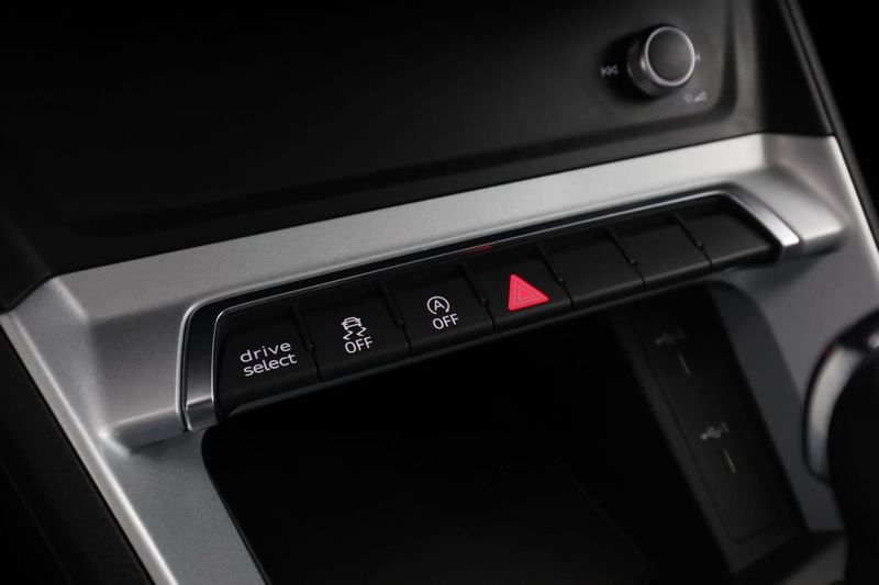 Audi Q3 bild 27