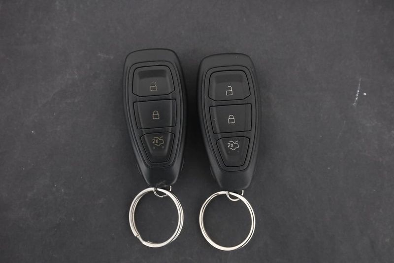Ford Puma bild 38