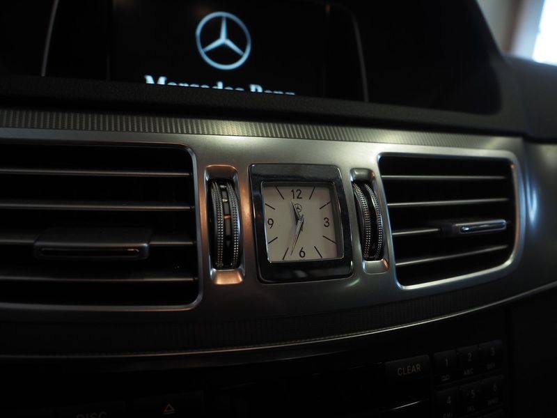 Mercedes E220 bild 23