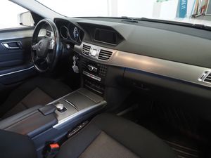 Mercedes E220 bild 12