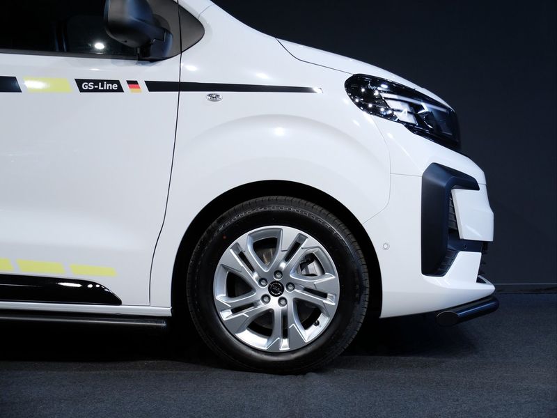 Opel Vivaro bild 5