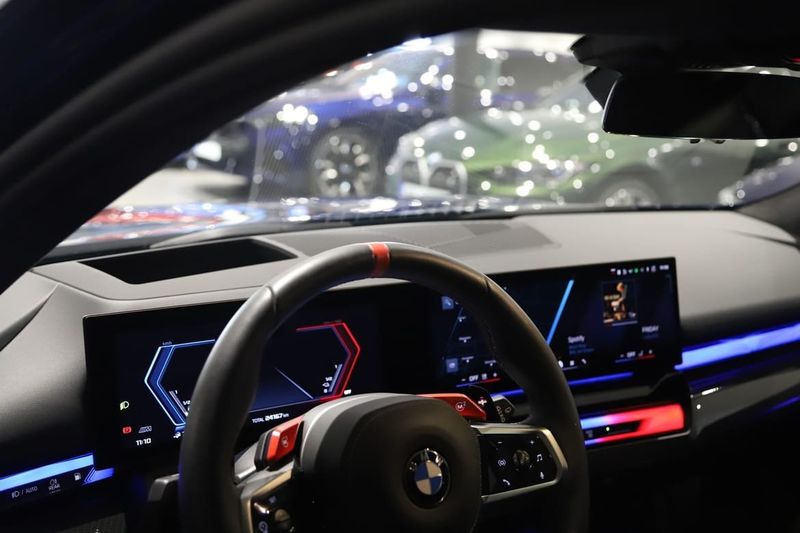 BMW M5 bild 6