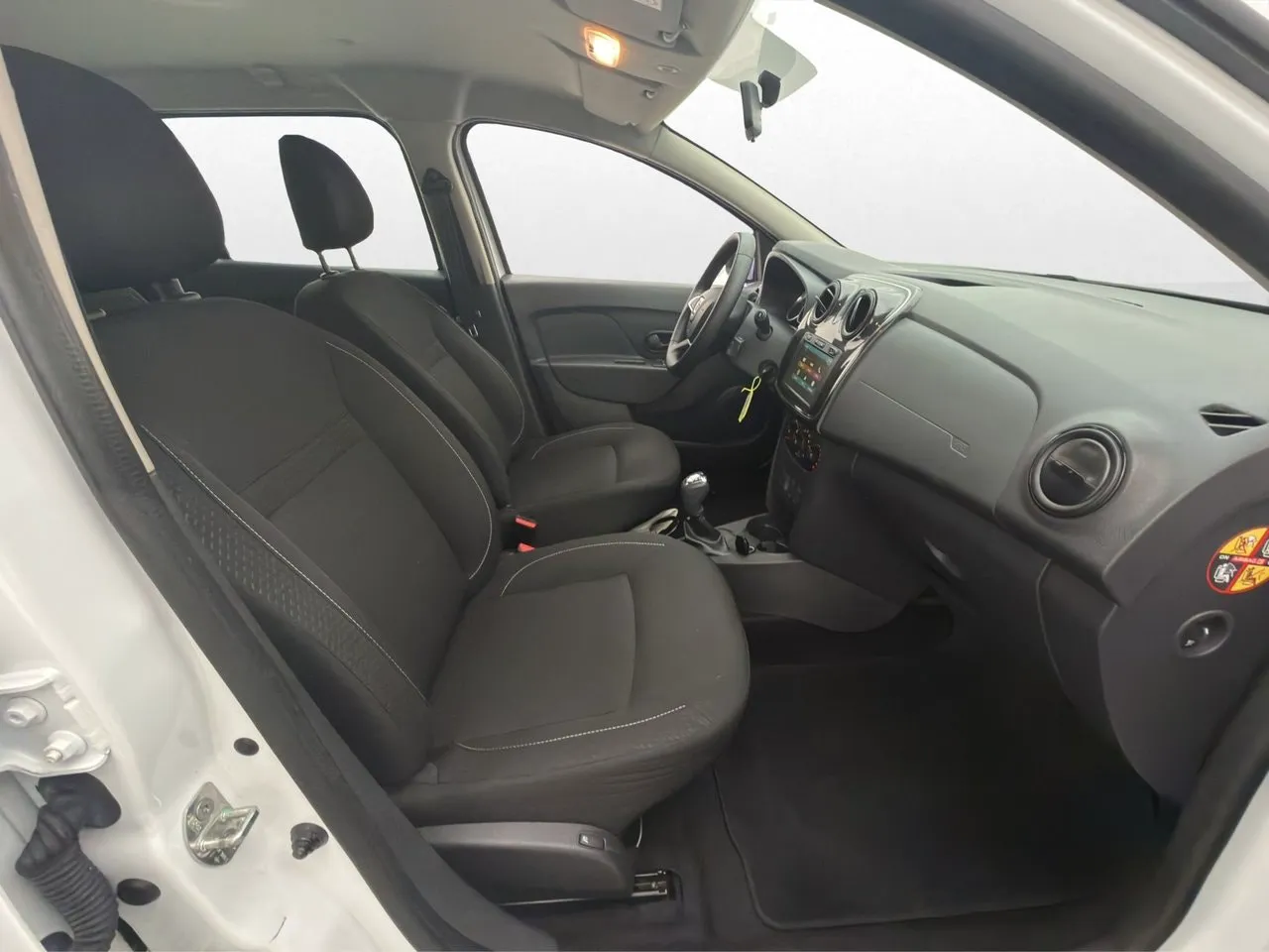 Vehicle image 23