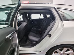 Volvo V60 bild 8