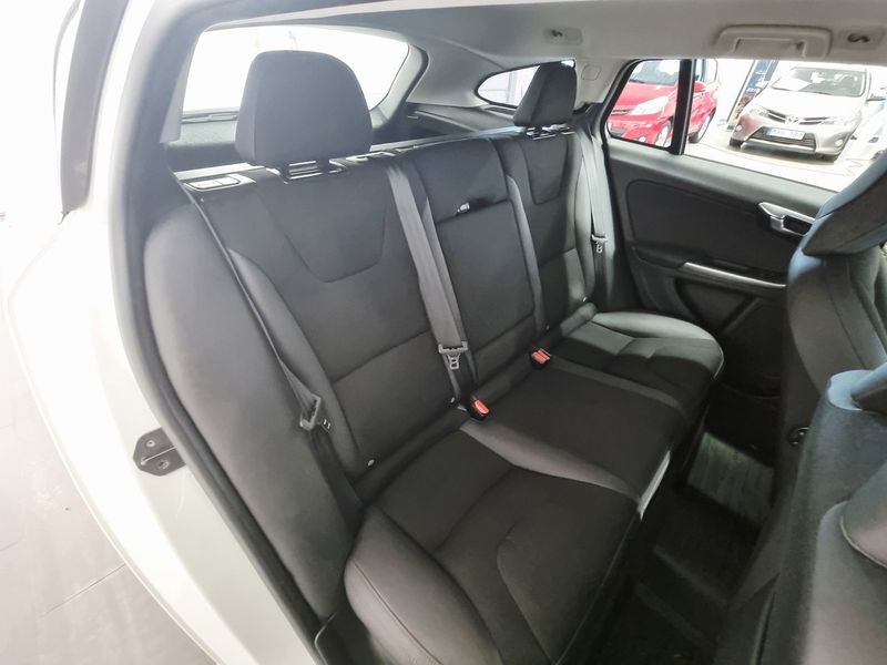 Volvo V60 bild 23