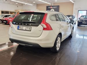 Volvo V60 bild 18