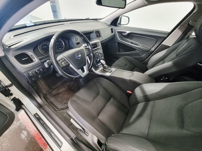 Volvo V60 bild 7