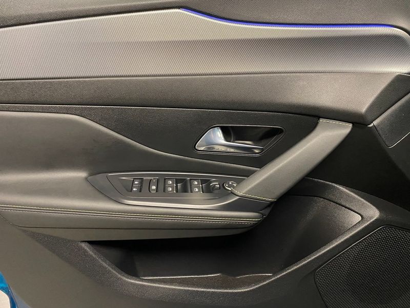Peugeot 408 bild 23