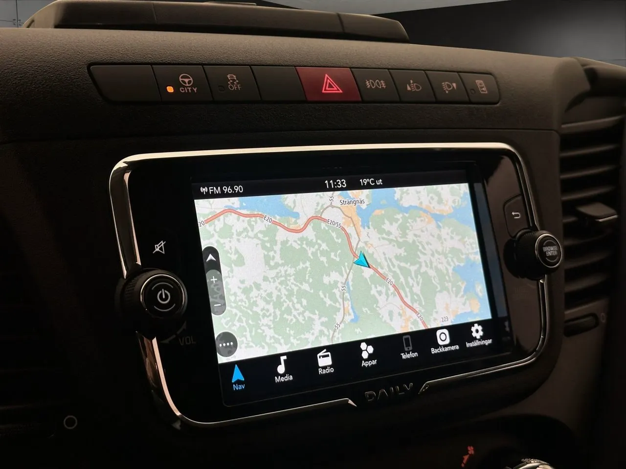 Vehicle image 20