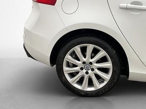 Volvo V40 bild 24