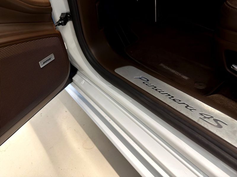 Porsche Panamera bild 16