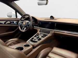 Porsche Panamera bild 13