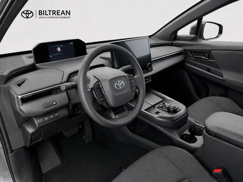 Toyota C-HR+ bild 7