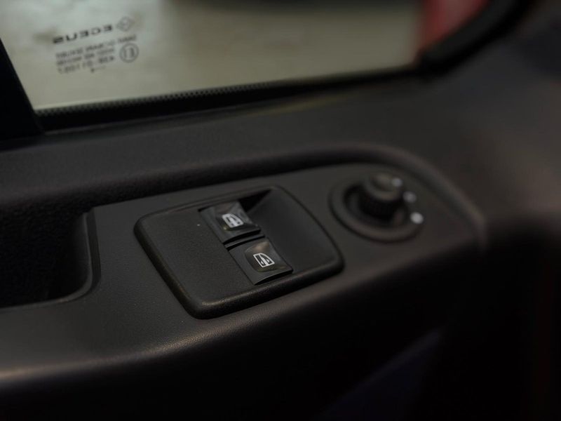 Opel Vivaro bild 15