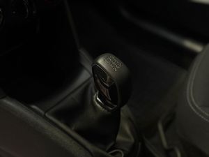 Peugeot 208 bild 13