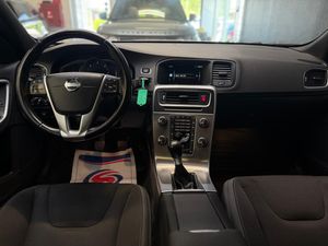 Volvo V60 bild 8