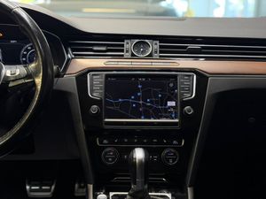 Volkswagen Passat bild 11