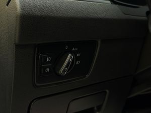 Volkswagen Passat bild 16