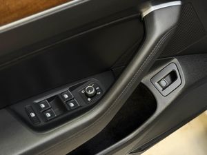 Volkswagen Passat bild 15